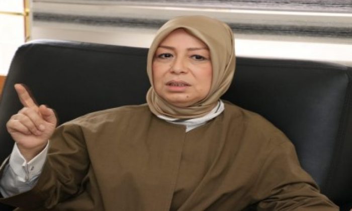 Güneş balçıkla sıvanmaz”