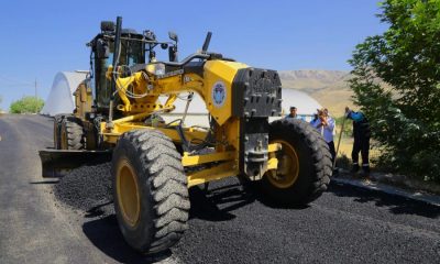 Yıldıztepe Mahallesinde Sıcak Asfalt Çalışması Devam Ediyor