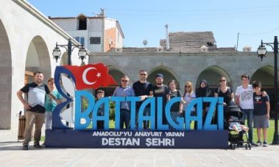 Battalgazi İlçesindeki Tarihi Mekanlara Ziyaretçi Akını Yaşanıyor