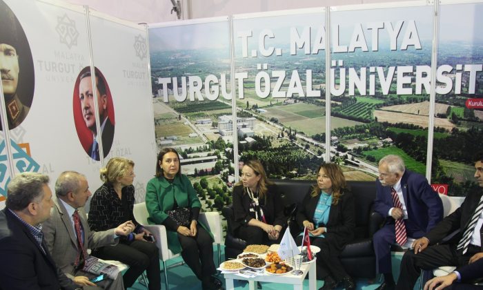 Rektör Prof. Dr. Karabulut: “Öğrencilerimiz yerelde kalmayacak uluslararasında Malatya’yı ve ülkemizi temsil edecek”