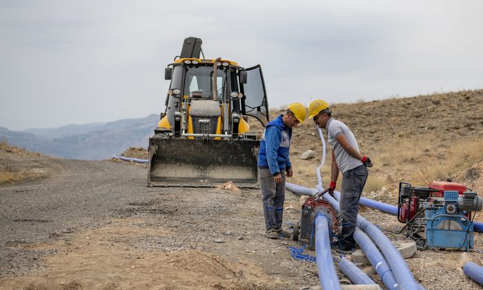 DARENDE AĞILBAŞI’NDA İÇMESUYU TERFİ HATTI TAMAMLANDI