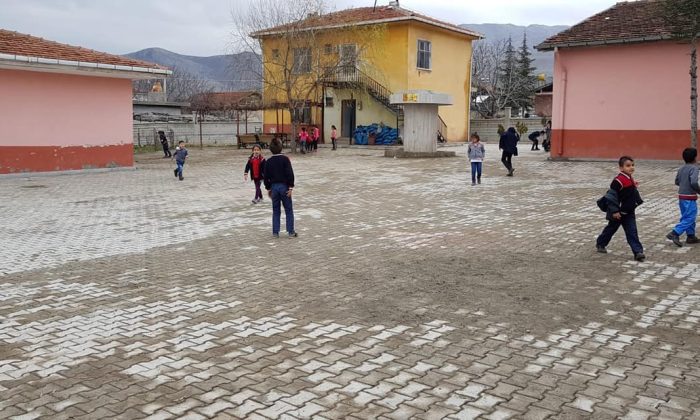BAŞKAN ÇINAR, CUMHURİYET ÖRNEKKÖY’DEKİ CEM EVİ’NİN İNŞAATINDA İNCELEMELERDE BULUNDU