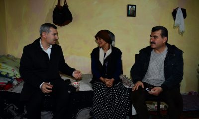 BAŞKAN ÇINAR, KİLTEPE MAHALLESİNDE YALNIZ YAŞAYAN SABİTE BÜTÜN’Ü ZİYARET EDİP HÂYIR DUASINI ALDI