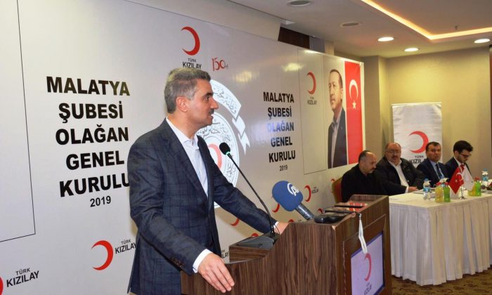 VALİ BARUŞ, KIZILAY MALATYA ŞUBESİ OLAĞAN GENEL KURUL KONGRESİNE KATILDI
