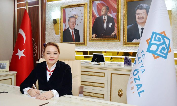 Rektör Karabulut: “Milletimizin Anadolu’da yeniden dirilişinin ve şahlanışının tarihidir”