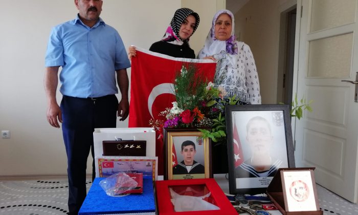 BAŞKAN DİNÇER’DEN ANLAMLI ZİYARET