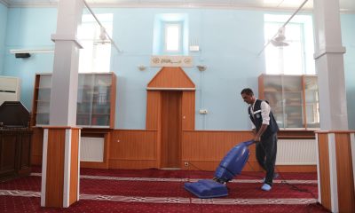 BATTALGAZİ BELEDİYESİ, CAMİLERİN TEMİZLİĞİNE BÜYÜK ÖNEM VERİYOR