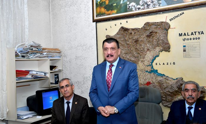 Başkan Gürkan, Türkiye Muhtarlar Derneği Malatya Şube Başkanlığı’nı ziyaret etti