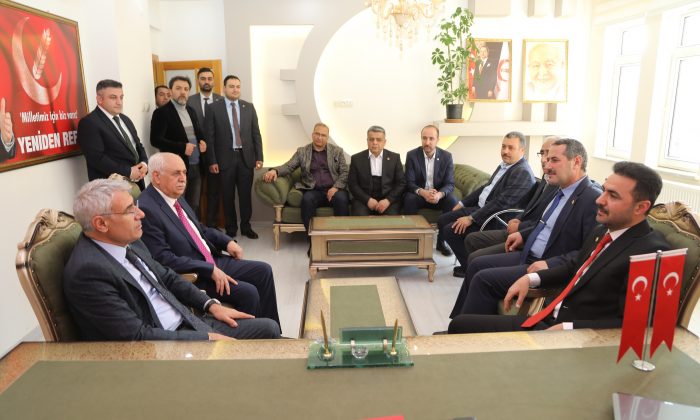 BAŞKAN GÜDER’DEN YENİDEN REFAH PARTİSİ’NE HAYIRLI OLSUN ZİYARETİ