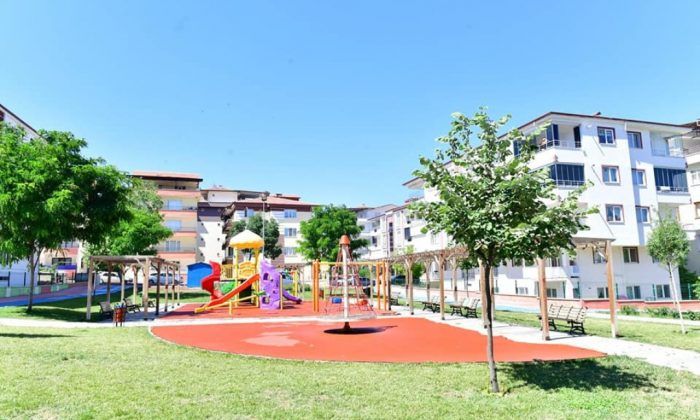 Gül Parkımız, Çukurdere Mahallesinin Sosyal Hayatına Renklilik Getirdi