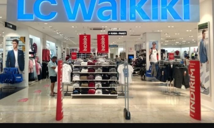 LC. Waikiki Lgbti Sembollerini Yasakladı