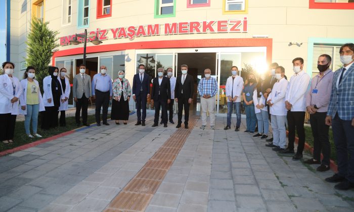 VALİ BARUŞ:” ENGELSİZ YAŞAM MERKEZİ BÖLGEDE ÖNEMLİ BİR MİSYON ÜSTLENİYOR”