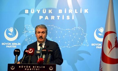 İZMİR’İ 30 YILDIR ARALIKSIZ YÖNETENLER HESAP VERMEKTEN KAÇSALAR DAHİ, BİR ÖZELEŞTİRİ YAPMALILAR”
