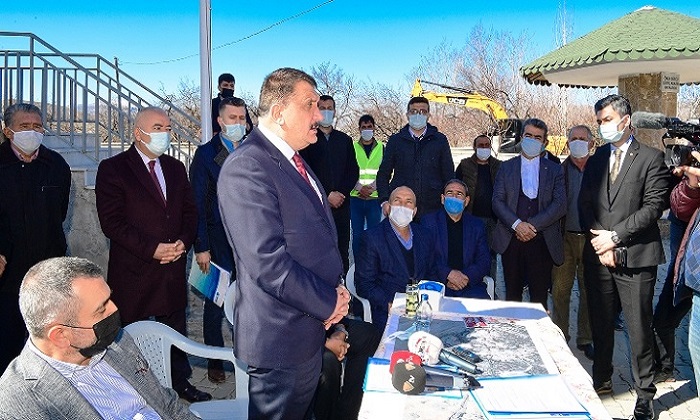 Yazıhan’a Büyükşehir’den Altyapı Hizmeti