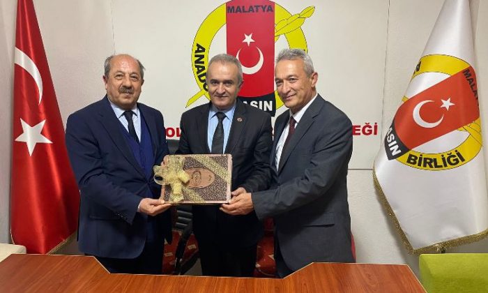 Başkan Dağ, Veteriner Hekimleri Köylü Ve Yetiştiricinin Mutlak Sesi Olmuştur