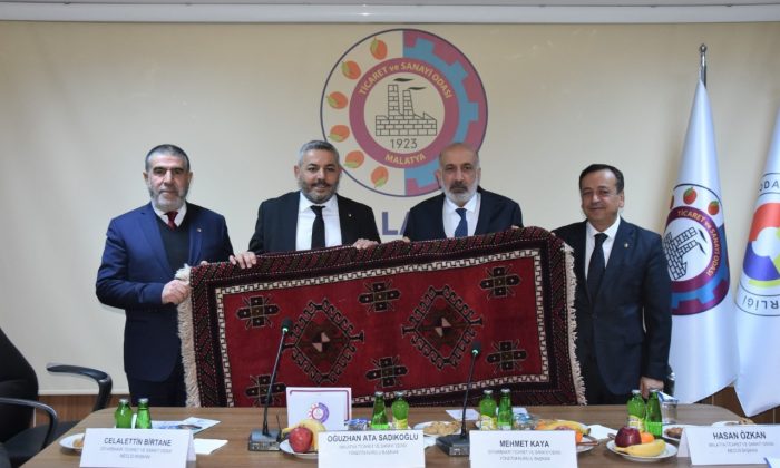 Başkan Sadıkoğlu, Diyarbakır’lı İş İnsanlarını Malatya’ya Yatırıma Davet Etti