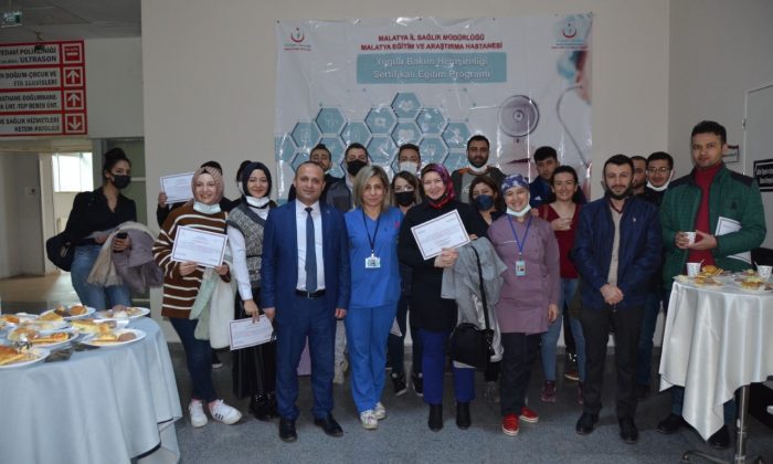 18 Kursiyerin Katıldığı ‘Yoğun Bakım Hemşireliği Sertifikalı Eğitim Programı’’ Sona Erdi