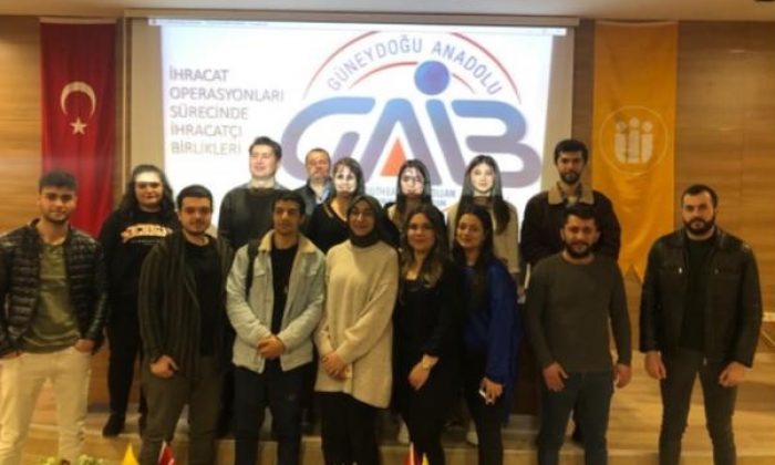 İnönü Üniversitesi Öğrencilerine İhracatçı Birliklerinin Önemi Anlatıldı