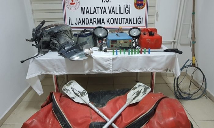 Yazıhan Sülür’de Elektrikle Balık Avlayan Şahıslara 59.440 TL Ceza Kesildi