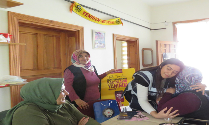 Doğanşehir’de Vatandaşlara ” KADES ve Kadına El Kalkmaz ” Kampanyası Anlatıldı