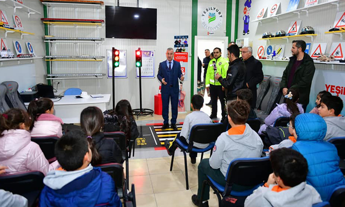 Başkan Mehmet Çınar 2022 Yılında 10.873 Öğrenciye Eğitim Vererek Birinci Sıraya Yerleştik