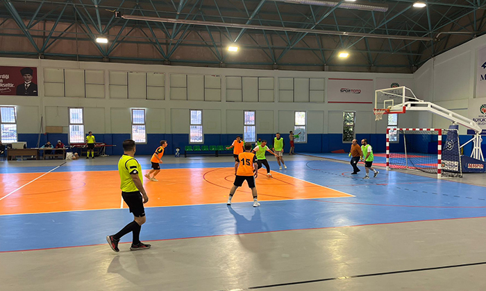 Battalgazi’de 29 Ekim Cumhuriyet Bayramı Etkinlikleri Kapsamında Futsal Turnuvası Başladı