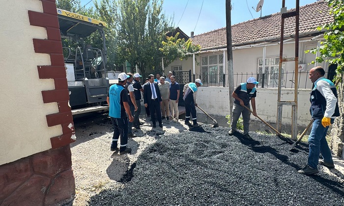 Toptaş Mahallesi’nde Yıllardır Süregelen Sıcak Asfalt Sorunu Çözüldü