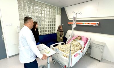 Malatya’da 73 Yaşındaki Kadının Ameliyatta Dizinden 24 Adet Taşlaşmış Tümör Çıkarıldı