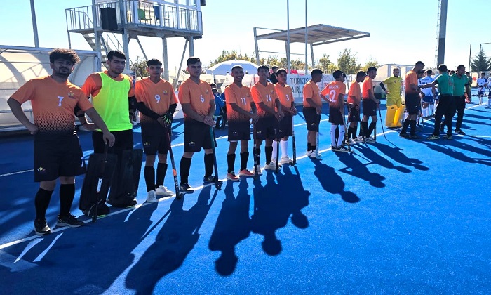 Samanköy Konteyner Kentin Sporcuları, Malatya Hokey Takımı’nı Süper Lig’e Taşıdı